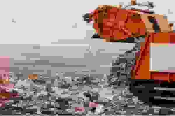 تبدیل زباله‌های شهری یزد به فرصت: تجربه موفق بازیافت در شهر میراث جهانی