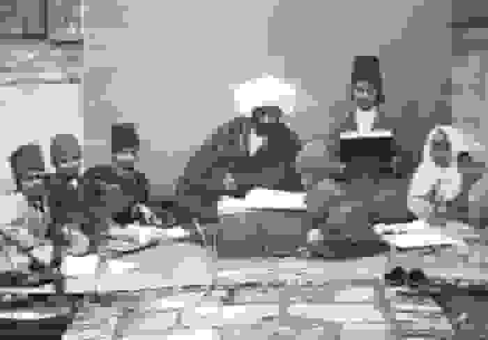 نگاهی به تاریخ مدارس دینی کشور؛ مواجهه با مدرنیته