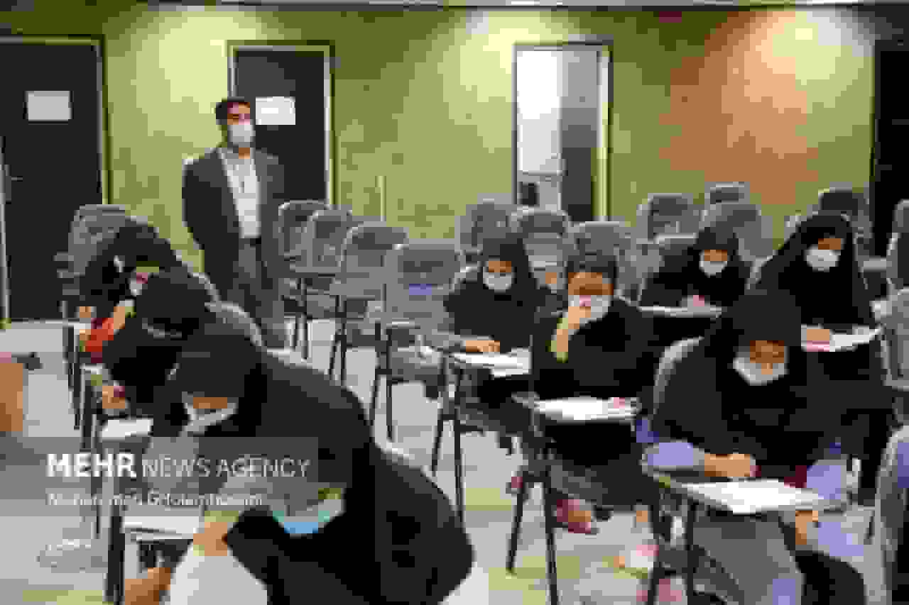 آخرین فرصت شرکت در تکمیل ظرفیت آزمون دستیاری امروز ۱۱ آذر