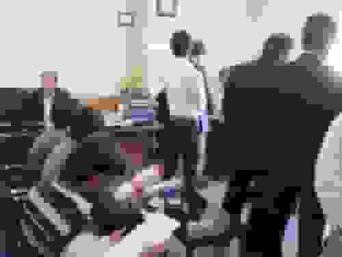 تأخیر در امور اداری تخلف است