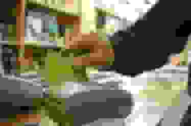 محکومان لرستانی موظف به خرید کتاب به جای تحمل حبس شدند