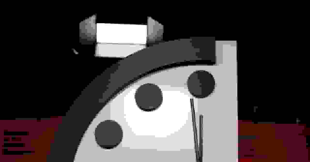 ساعت آخرالزمان اکنون ۸۵ ثانیه به نیمه شب است. معنای این چیست