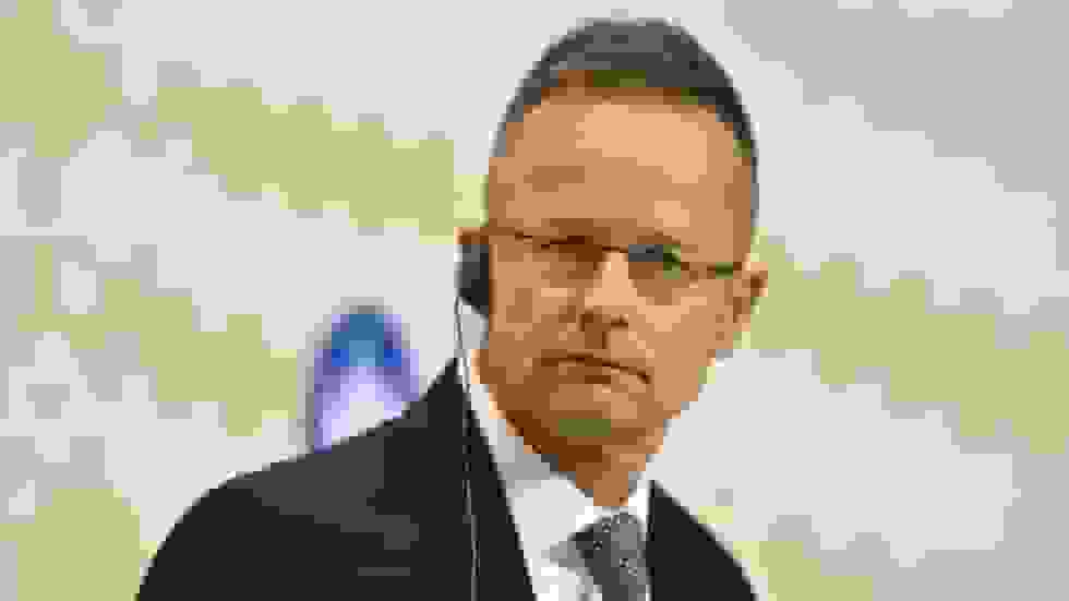 سیجیارتو: حتی زلنسکی هم باید به مجارستان احترام بگذارد