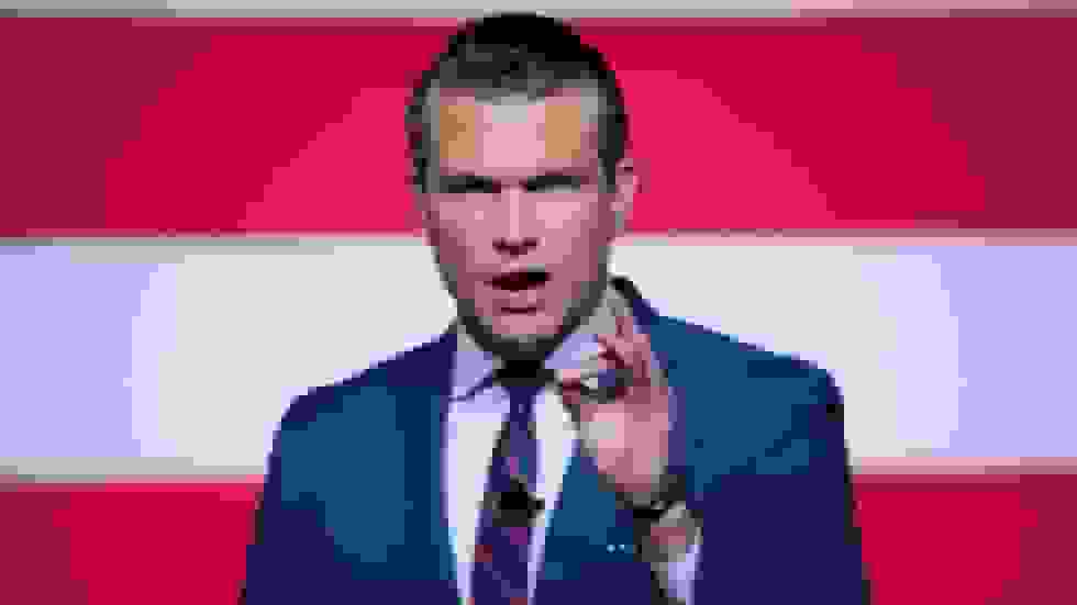 اظهارات وزیر جنگ آمریکا درباره نظریه توطئه پیتزای پنتاگون