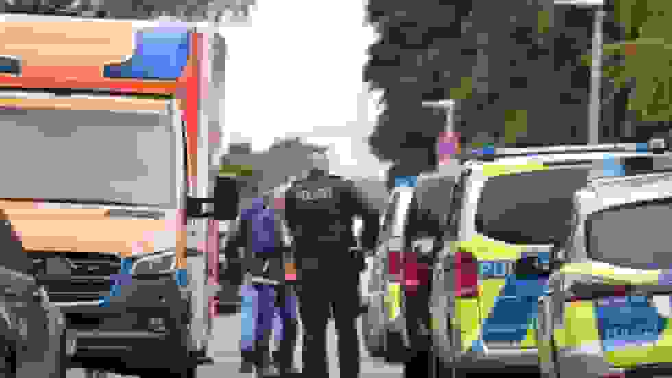 شهردار منتخب آلمان با چاقو مورد حمله قرار گرفت