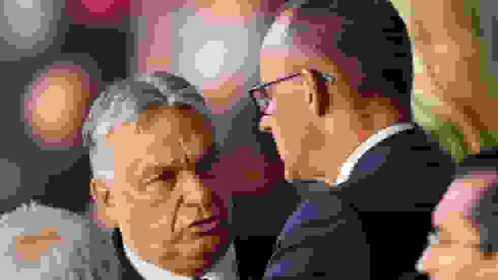 مرز جزئیات درگیری با اوربان را فاش میکند