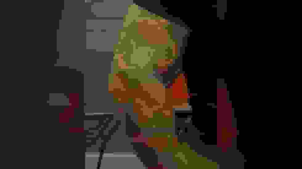 پوشش تلویزیون کانادایی از تاتوی صلیب شکسته مبارز اوکراینی (ویدیو)