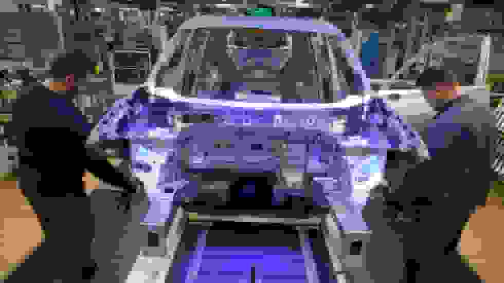 فولکسواگن با بحران تراشه پس از توقیف کارخانه چینی روبرو شده است