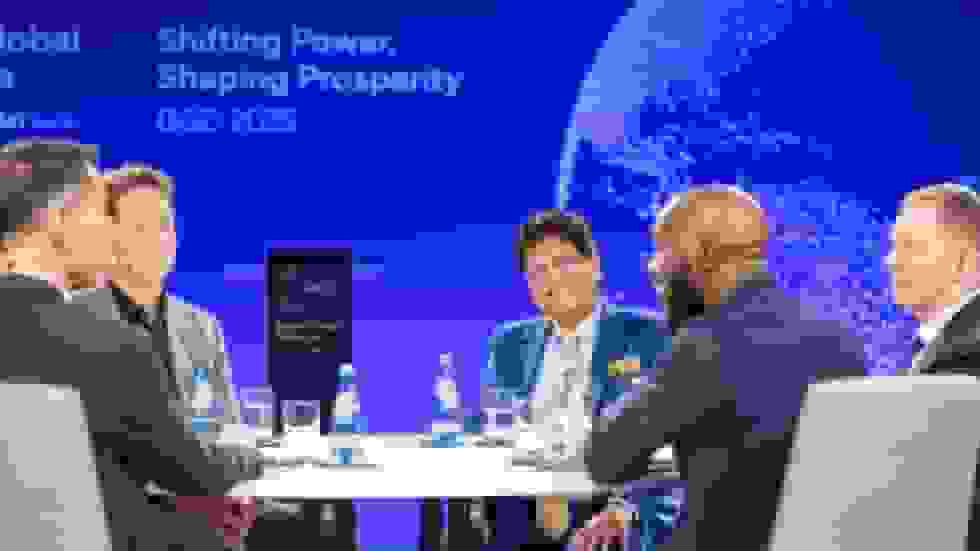 وزیر تجارت هند استانداردهای دوگانه غرب در تحریمهای نفتی روسیه را افشا کرد