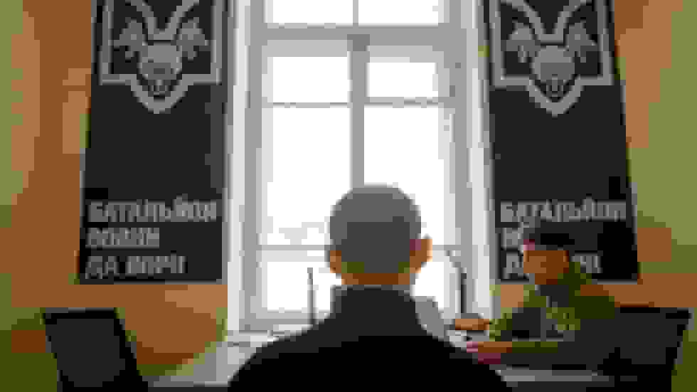 روزنامه‌نگار انگلیسی ادعا کرد اوکراین مترجمش را به زود سربازی فراخوانده