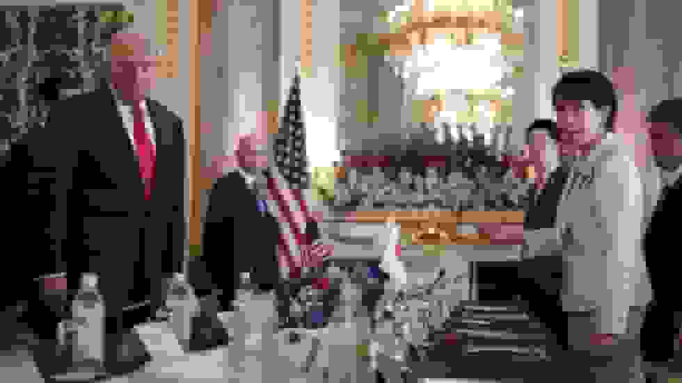 ژاپن در برابر فشار آمریکا برای تحریم گاز مایع روسیه مقاومت می‌کند