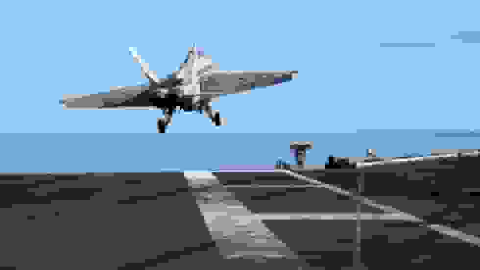 ترامپ برنامه‌ریزی برای حمله به ونزوئلا را رد می‌کند