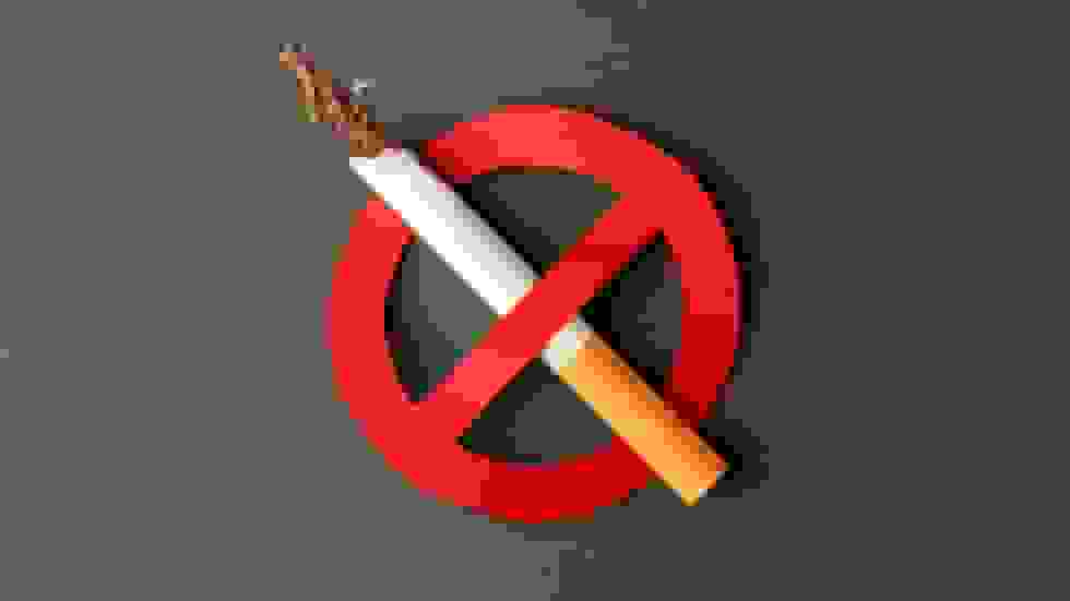 مالدیو ممنوعیت مادام‌العمر سیگار برای نسل زد و بعدی را معرفی می‌کند