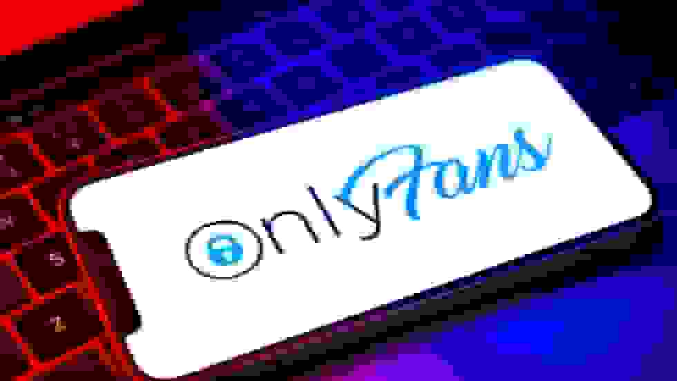 ممنوعیت محتوای بزرگ‌سالان در اوکراین هزینه‌های میلیونی برای بودجه دارد