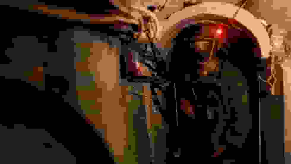 نیروهای اسرائیلی فلسطینی‌ها را به تونل‌های منفجره‌دار فرستادند – رویترز