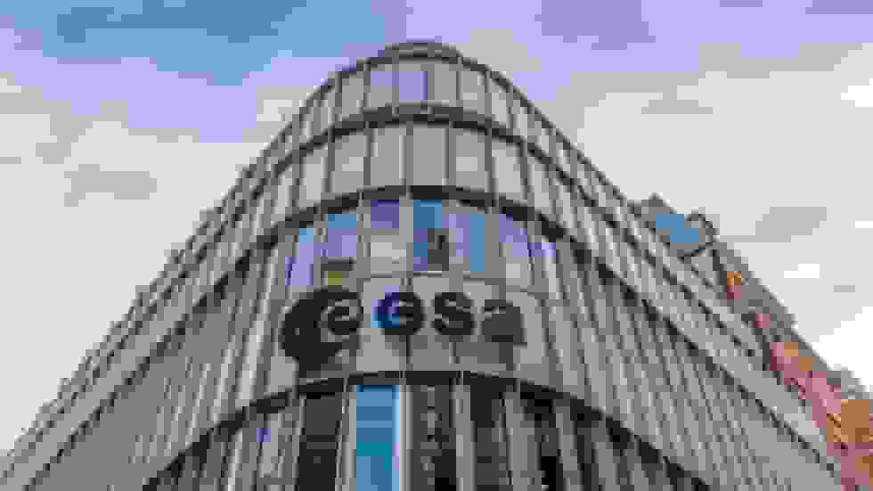 اروپا آژانس فضایی خود را نظامی می‌کند