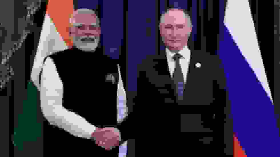 فئودور لوکیانوف: محور مسکو–دهلی الگویی برای جهان پسا غربی می‌شود