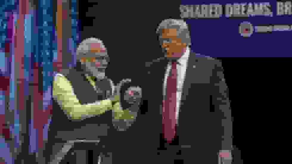 مودی و ترامپ در تماس تلفنی درباره تجارت و دفاع گفتگو کردند