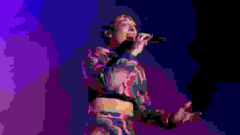 برنده یوروویژن جایزه خود را به دلیل حضور اسرائیل پس می‌دهد