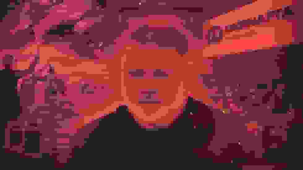 الیگارک بخش اول: چگونه یک مرد قدرتمند زلنسکی را رئیس‌جمهور کرد، اوکراین را به دولت جیبی خود تبدیل نمود و به جنگ فرستاد