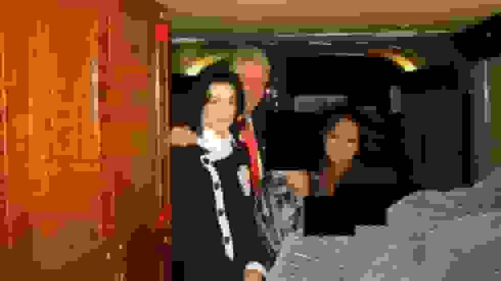 محتویات آرشیو جفری اپشتاین: زنان برهنه، اسباب‌بازی‌های جنسی و مهمانان سرشناس