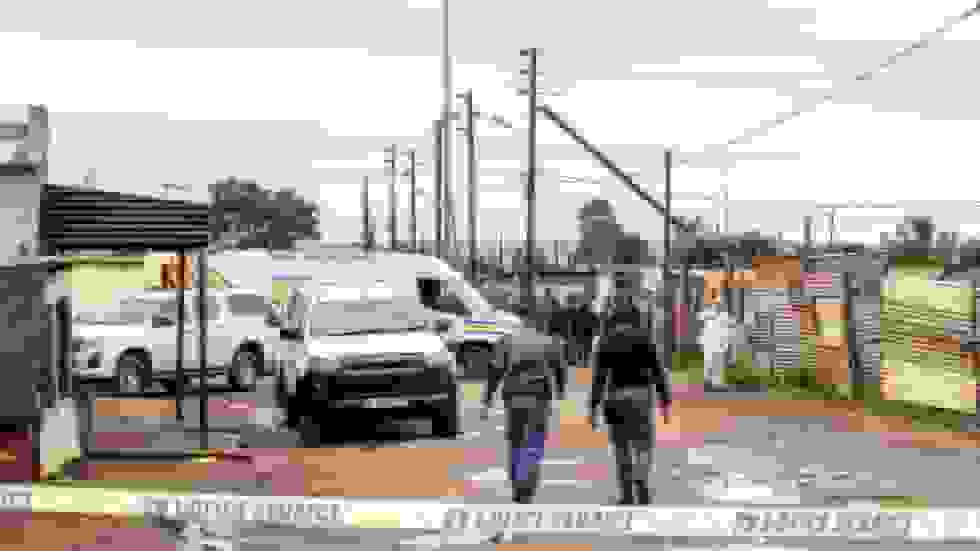 حمله مسلحانه به بار در آفریقای جنوبی: ۹ کشته و ۱۰ زخمی