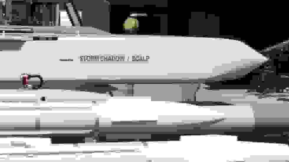 اختلاف فرانسه و اتحادیه اروپا بر سر موشک‌های بریتانیا برای اوکراین