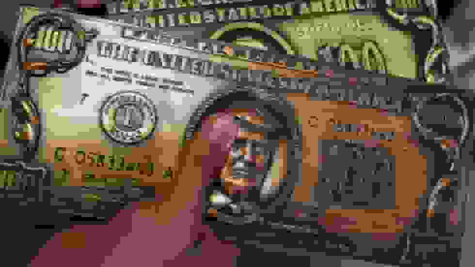 دلار آمریکا پس از اظهارات ترامپ به کمترین سطح چهار سال گذشته رسید