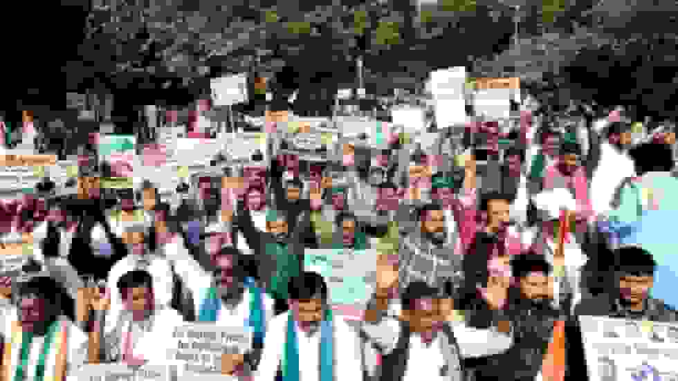 اعتراض کشاورزان هند به توافق تجاری با ایالات متحده