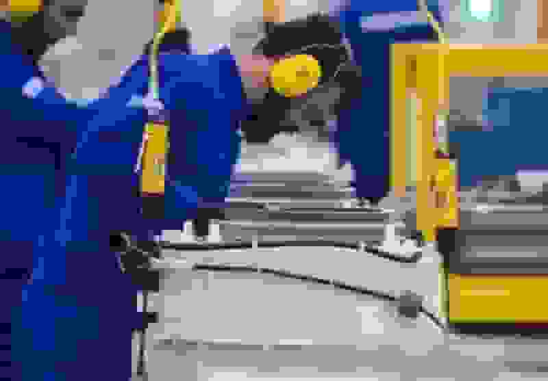 اجرای 3 طرح وزارت کار در 90 شهرستان برای جلوگیری از خروج نیروی فعال