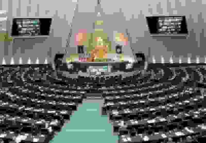 بررسی ایرادات لایحه حذف 4 صفر از پول ملی در مجلس