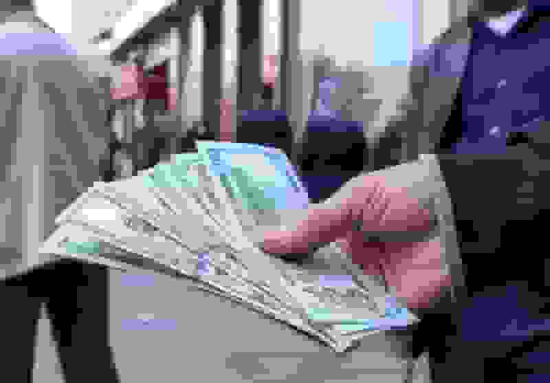 احتمال محاکمه معامله‌گران دلار فردایی بر اساس قوانین پولشویی و تأمین مالی تروریسم