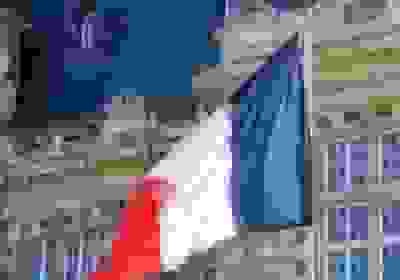 فرانسه: آمریکا به کرامت مردم ونزوئلا تجاوز کرد