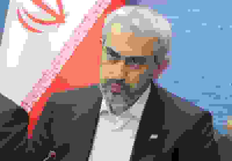 سوال از وزیر اقتصاد درباره عملکرد ضعیف بانک‌ها در اعطای وام فرزندآوری