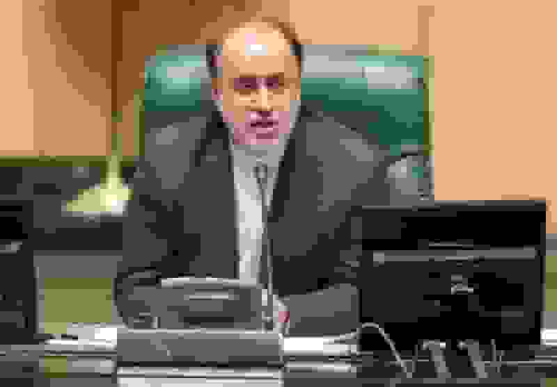 حاجی‌بابایی: پرداخت ۲۰ میلیارد دلار یارانه کالاهای اساسی و دارو در سال جاری