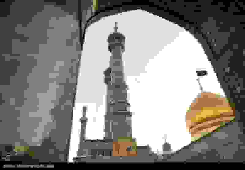 عصر جدید زنان با کدام الگو؟ نقش اسلام در هویت‌سازی زن معاصر