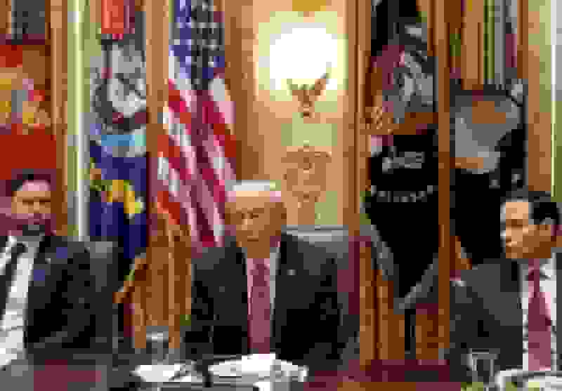 تحولات اوکراین: قصد ترامپ برای تضمین‌های امنیتی به روسیه و اوکراین