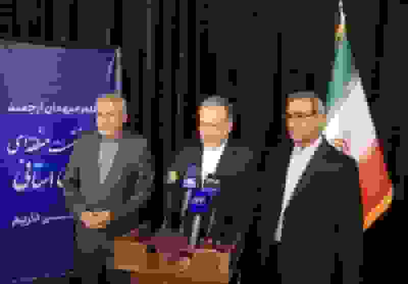 عراقچی: آمریکا باید تقاضاهای غیرمعقول را کنار بگذارد