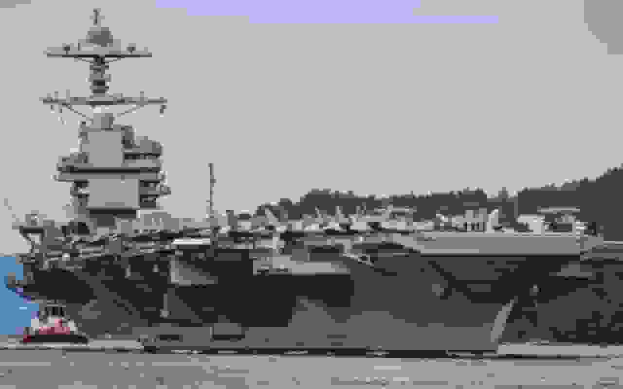 چرا نیروی دریایی آمریکا نمی‌تواند کمتر از ۱۱ ناو هواپیمابر داشته باشد؟