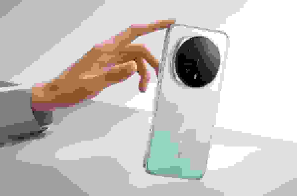 گوشیهای آنر مجیک 8 با باتریهای غولپیکر معرفی شدند