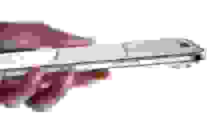 اپل مستقیم به سراغ آیفون 20 می‌رود