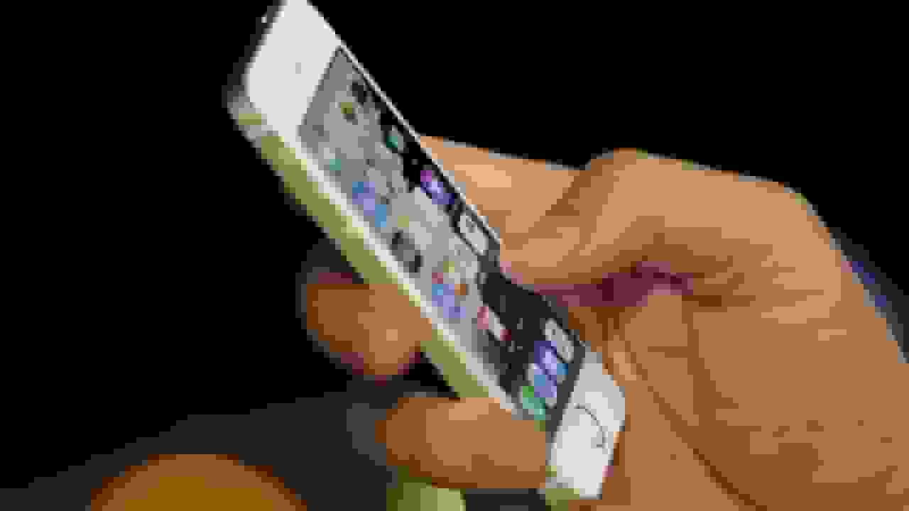 افزایش غیرقانونی قیمت اینترنت همراه باید متوقف شود