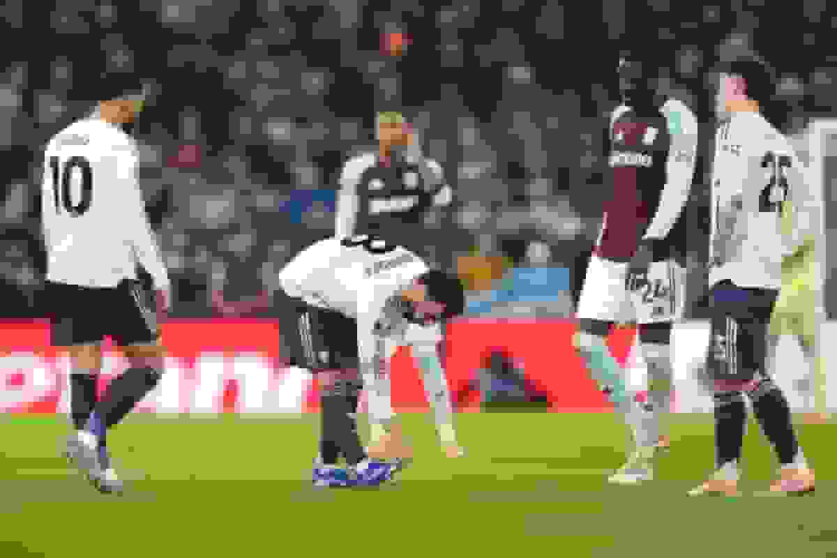 مصدومیت جدی کاپیتان منچستریونایتد و زنگ خطر برای تیم