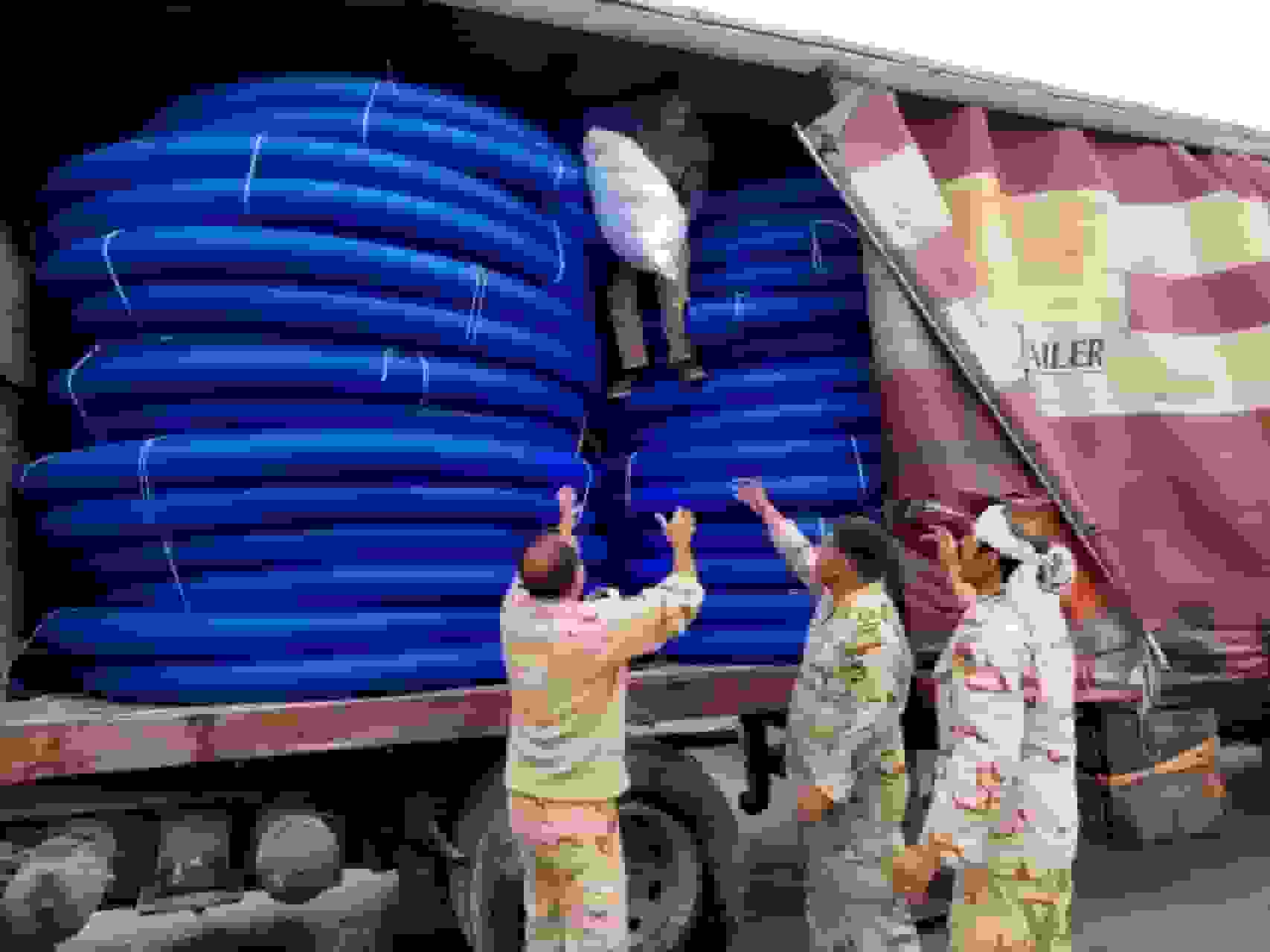 کشف اتصالات فلزی قاچاق به ارزش ۱۵ میلیارد ریال در پایانه مرزی مهران