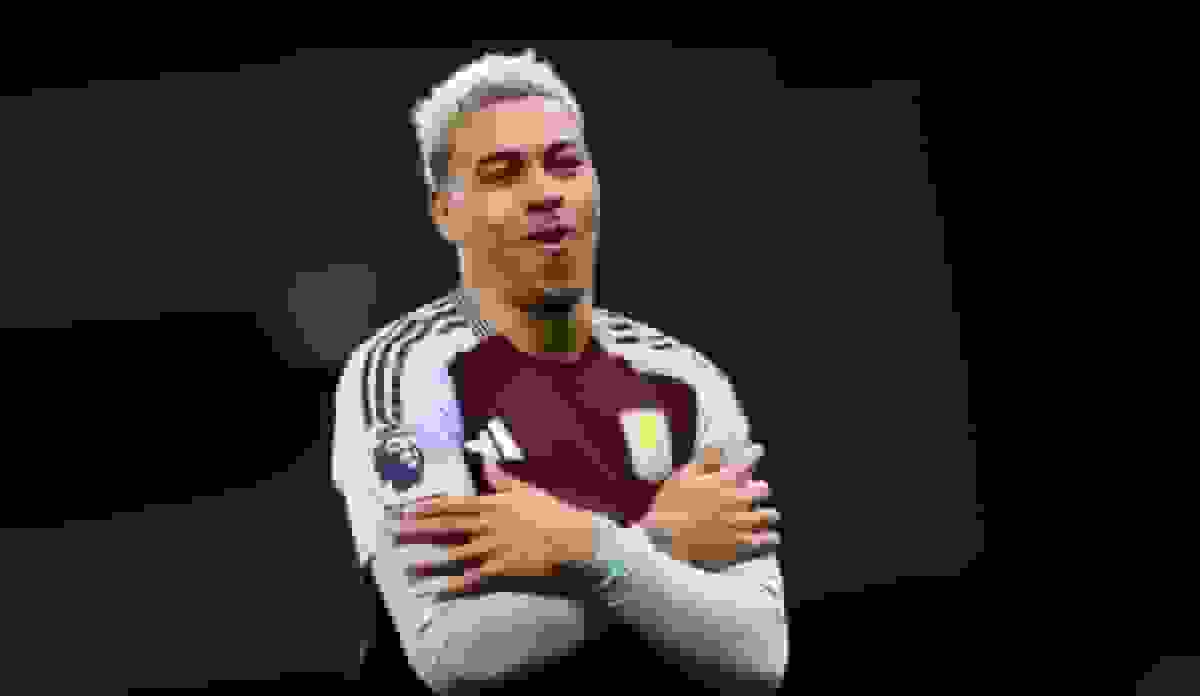 عملکرد درخشان راجرز در استون ویلا با ۱۰ پیروزی متوالی