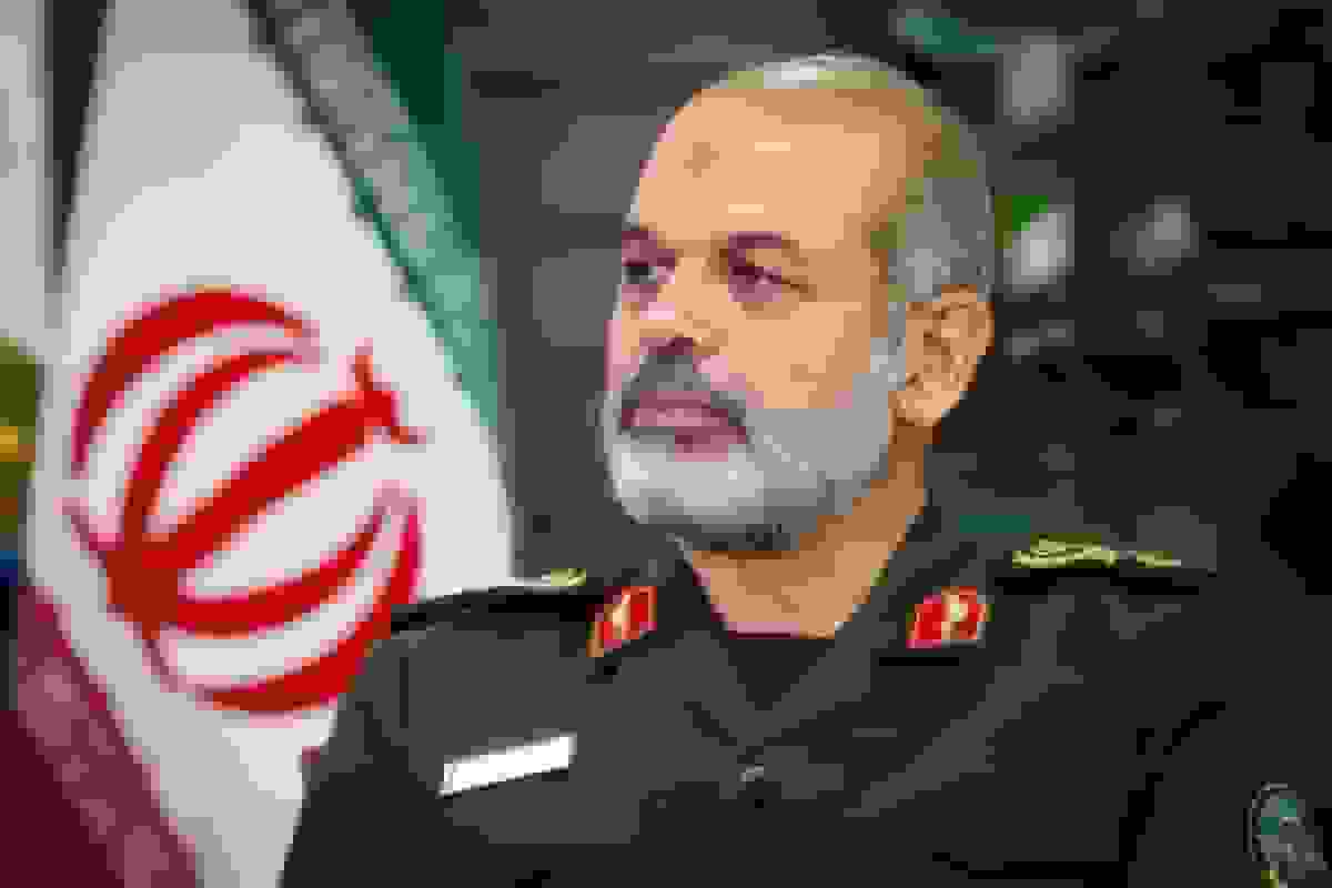 سردار احمد وحیدی به عنوان جانشین جدید فرمانده کل سپاه منصوب شد