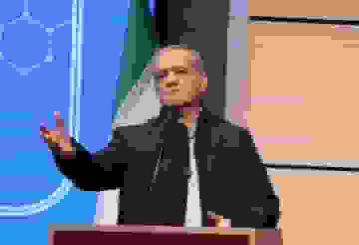 رئیس جمهور: ما نیامده‌ایم که باری بر دوش تولیدکننده و سرمایه‌گذار باشیم