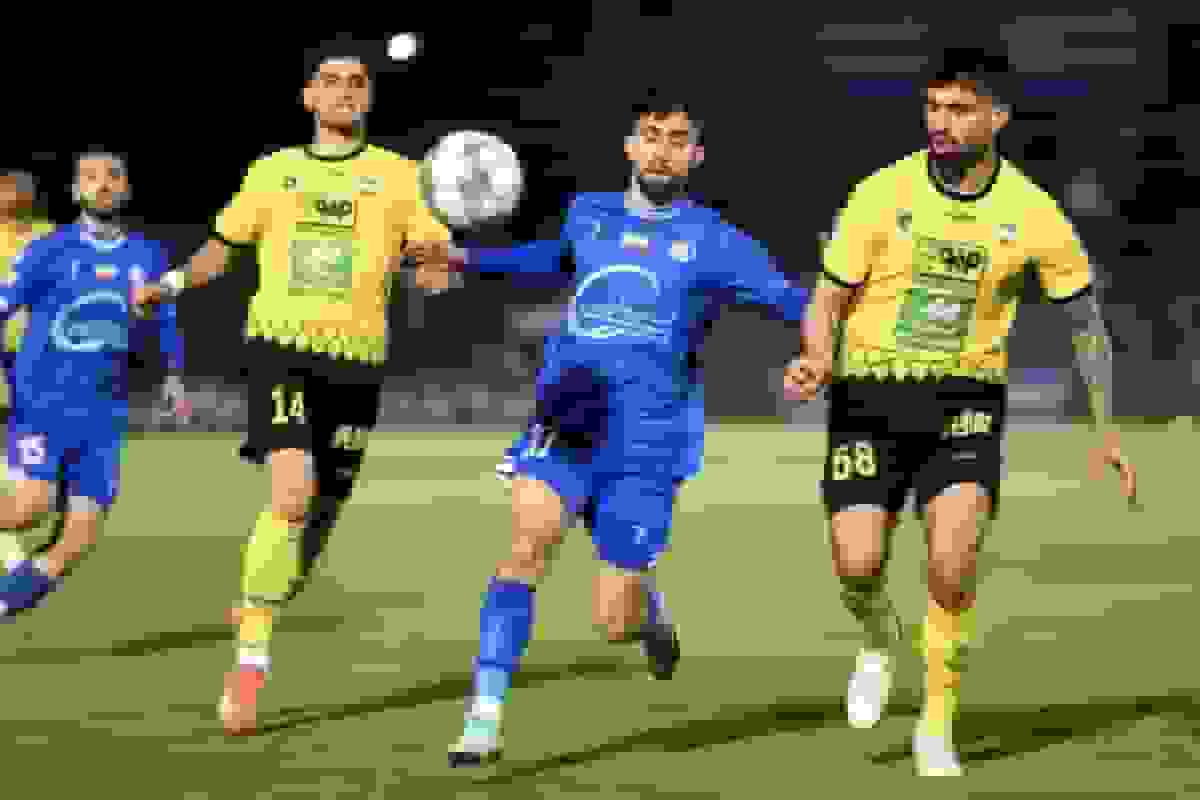 تغییر ساعت دیدار استقلال و سپاهان