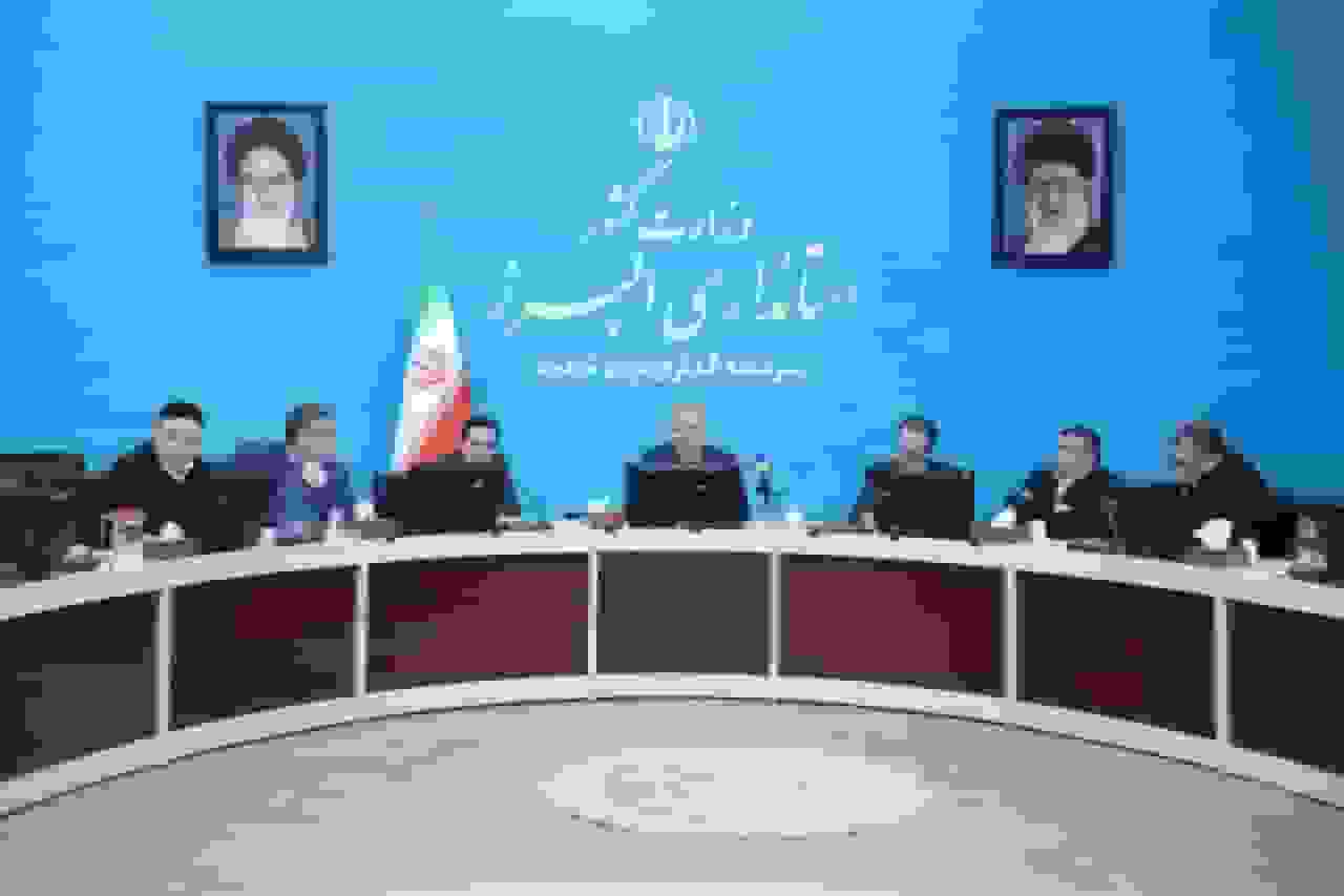 انتقاد شدید استاندار البرز از بانک‌ها نسبت به تسهیلات و سپرده