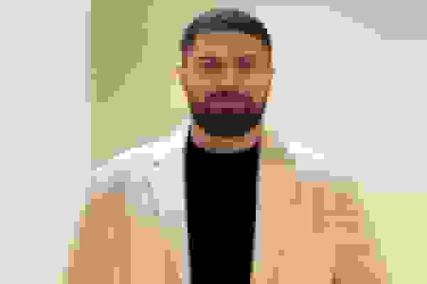 امیرحسین فتحی «چمران جنوب» شد؛ فیلمبرداری در آمریکا بدون بازیگران!